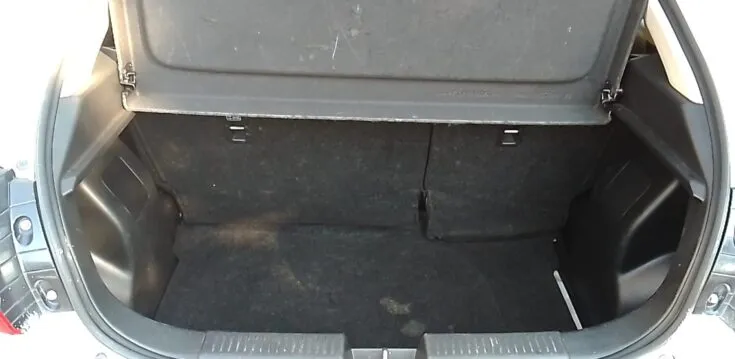 2022 Toyota Starlet/1.5 XS 4AT – Boot / Loadbin