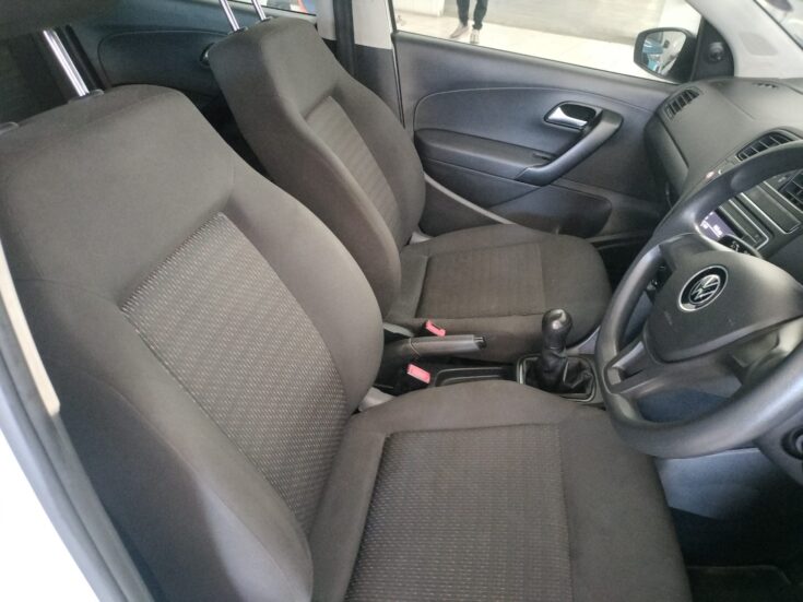 2022 VW POLO VIVO 1.4 TRENDLINE MANUAL – Front Seats
