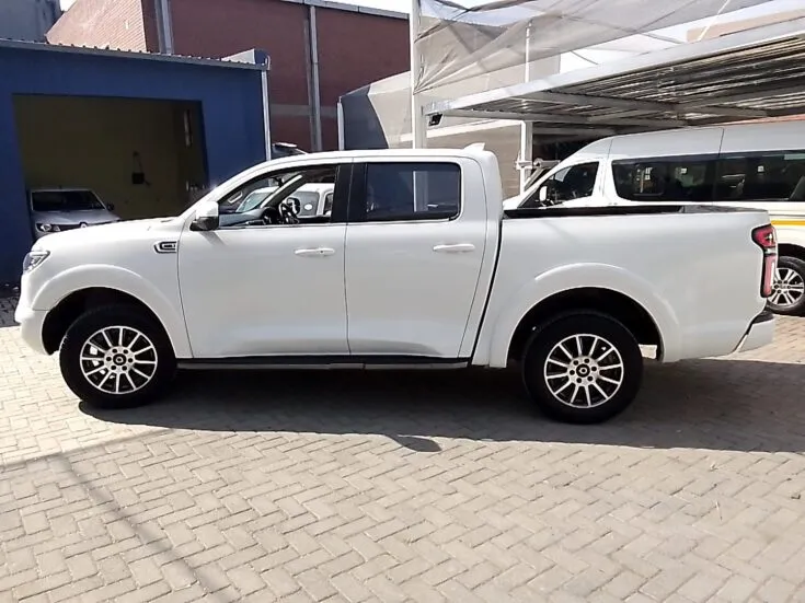 2023 Great Wall P Series Passanger/2.0 LS D/CAB 4X4 – Left Side Photo
