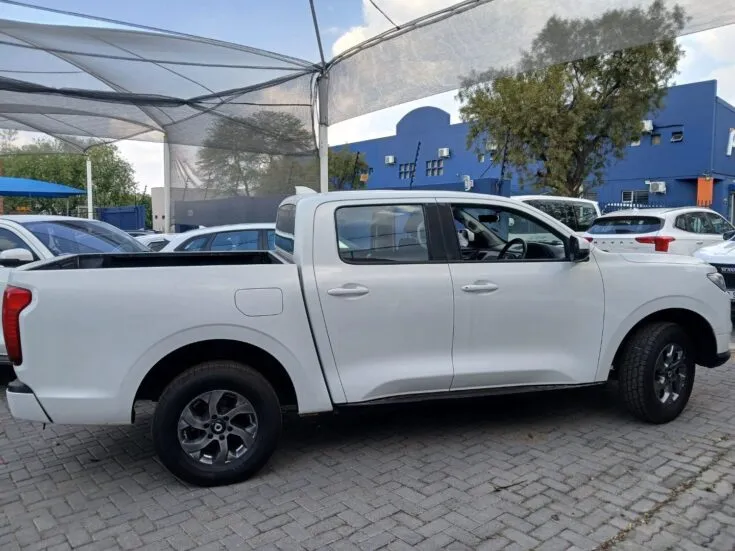 2023 Great Wall P Series Passanger/2.0 TD DLX D/CAB 4X4 – Right Side Photo
