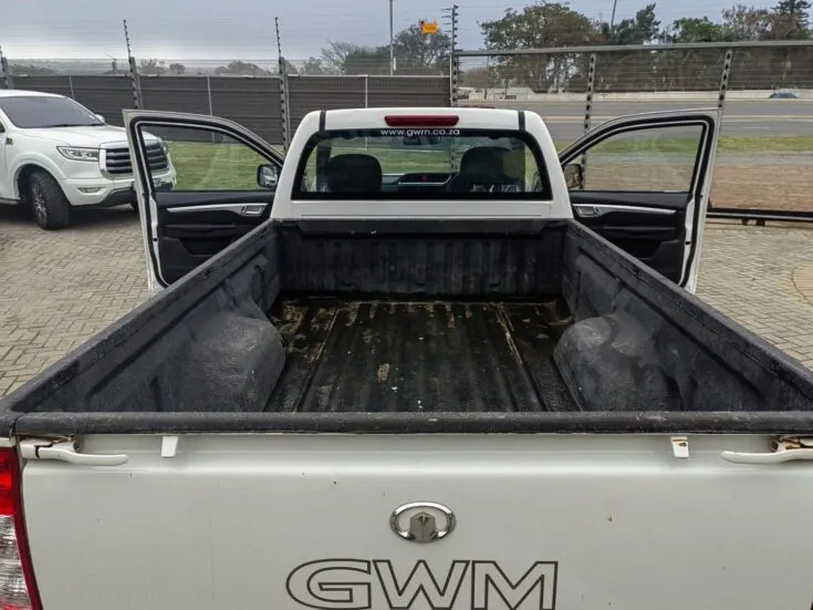 2023 Great Wall STEED 5/2.0 S 6MT 2WD – Boot / Loadbin