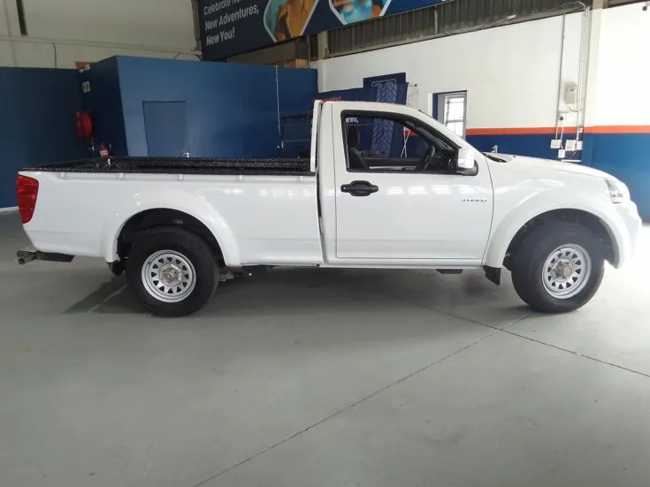 2023 Great Wall STEED 5/2.0 S 6MT 2WD – Right Side Photo