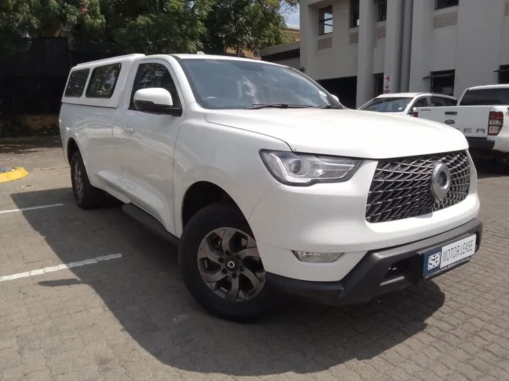 2023 GWM P-SERIES CV SCAB 2.0TD DLX 4X4 6MT – Front Feature Photo