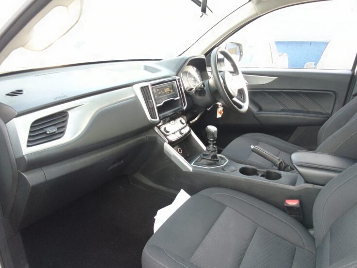2023 GWM P-SERIES CV SCAB 2.0TD SX 4X2 6MT – Rear Seats