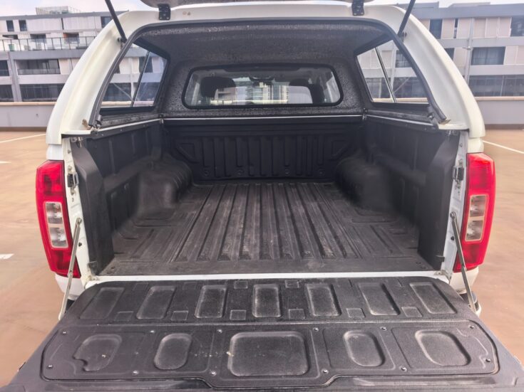 2023 GWM P-SERIES CVD CAB 2.0TD DLX 4X2 8AT – Boot / Loadbin