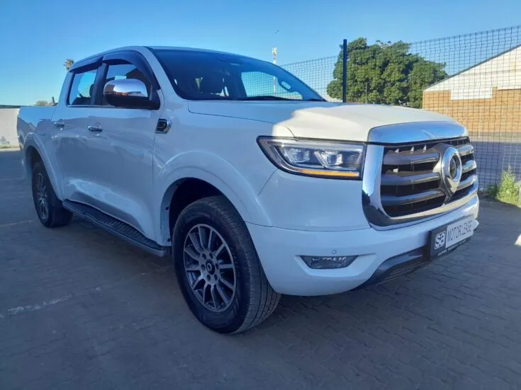 2023 GWM P-SERIES PV DCAB 2.0TD LT 4X2 8AT – Front Feature Photo