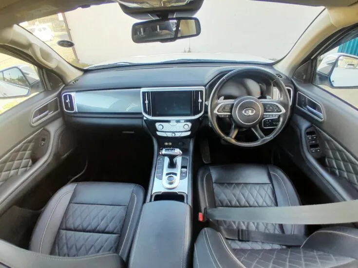 2023 GWM P-SERIES PV DCAB 2.0TD LT 4X2 8AT – Interior