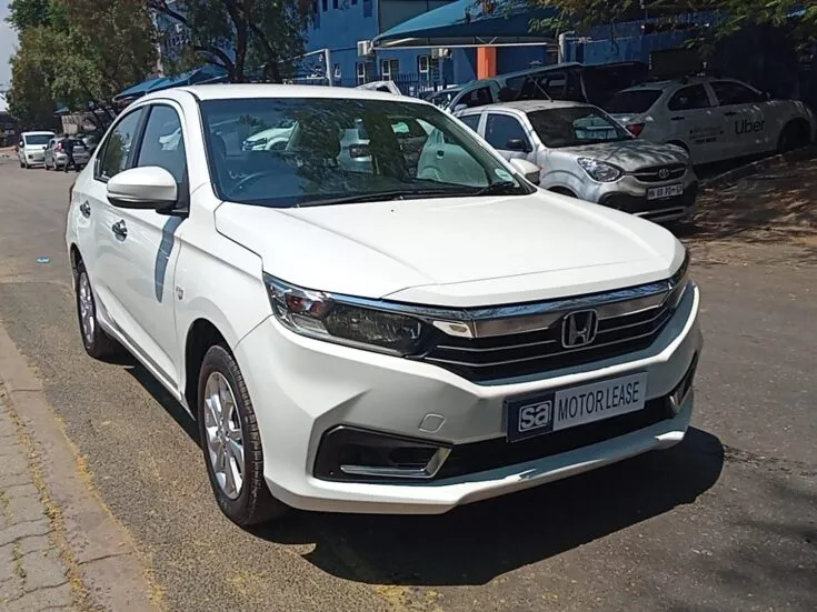 2023 Honda Amaze/1.2 COMFORT – Front Feature Photo