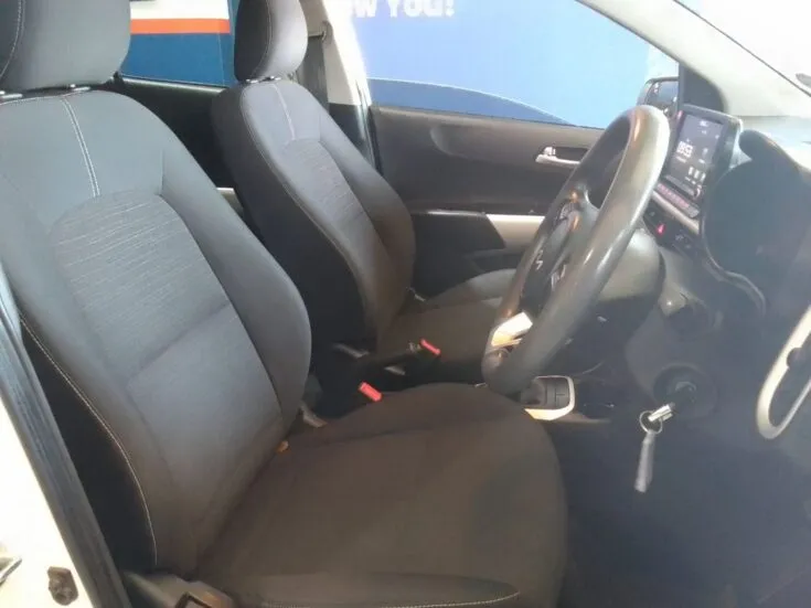 2023 Kia Picanto/1.0 STREET – Front Seats
