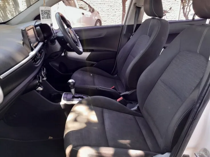 2023 Kia Picanto/1.0 STREET – Front Seats