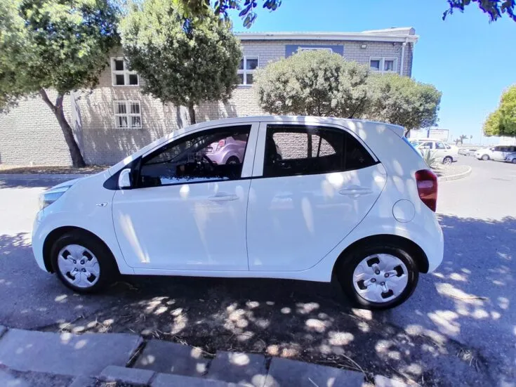 2023 Kia Picanto/1.0 STREET – Left Side Photo