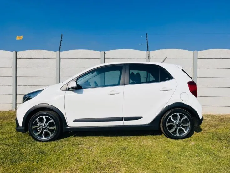 2023 Kia Picanto/1.2 AT X-LINE – Left Side Photo