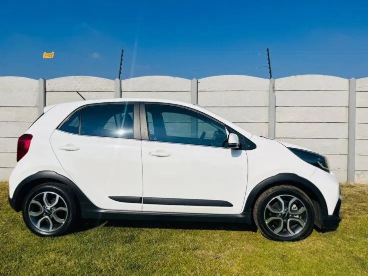 2023 Kia Picanto/1.2 AT X-LINE – Right Side Photo