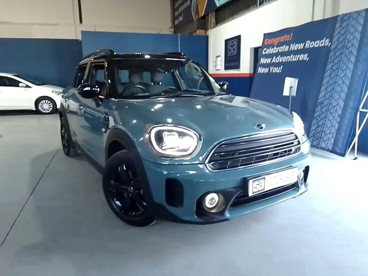 2023 Mini Countryman/1.5 COOPER DCT – Front Feature Photo
