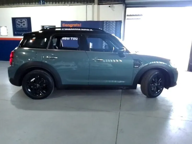 2023 Mini Countryman/1.5 COOPER DCT – Right Side Photo