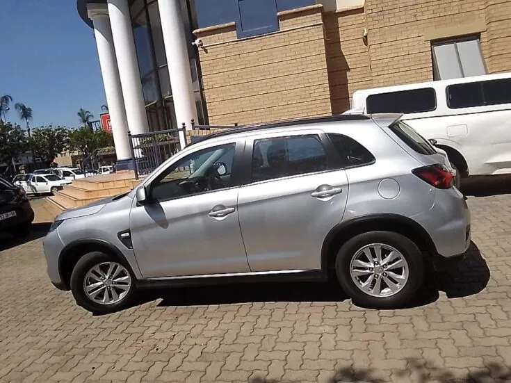 2023 Mitsubishi Asx/2.0 MIVEC CVT ES – Left Side Photo
