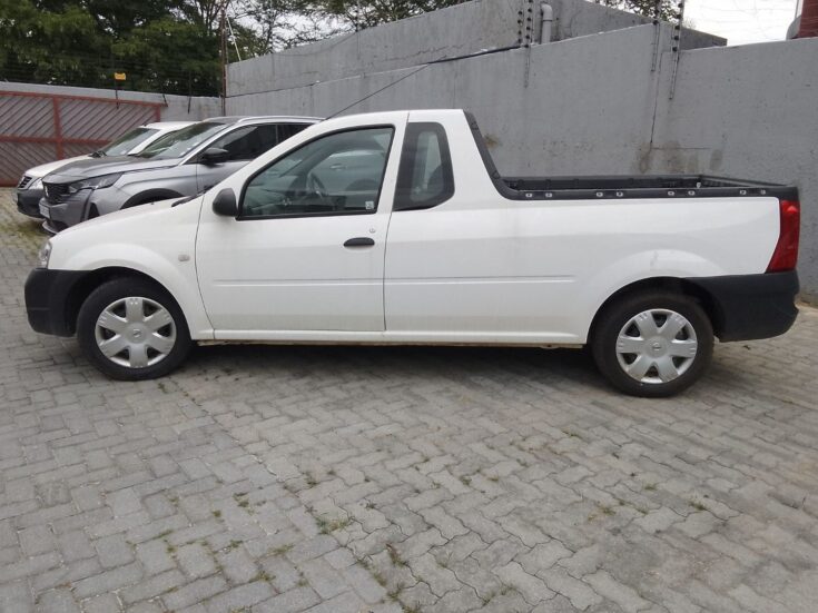 2023 NISSAN NP200 1.6 A/C SAFETY PACK P/U S/C – Left Side Photo