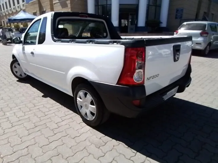2023 Nissan Np200/1.6 STEALTH LIMITED EDITION – Back Feature Photo