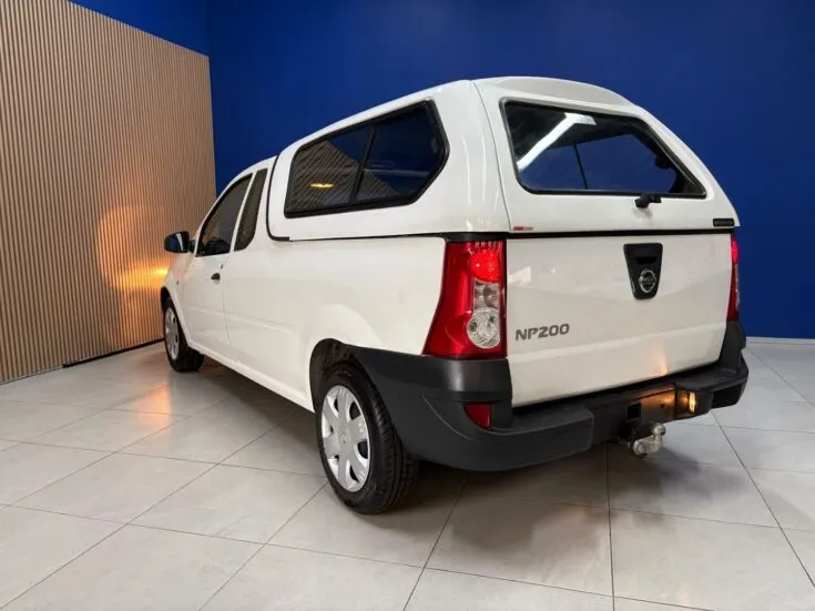 2023 Nissan Np200/1.6 STEALTH LIMITED EDITION – Back Feature Photo