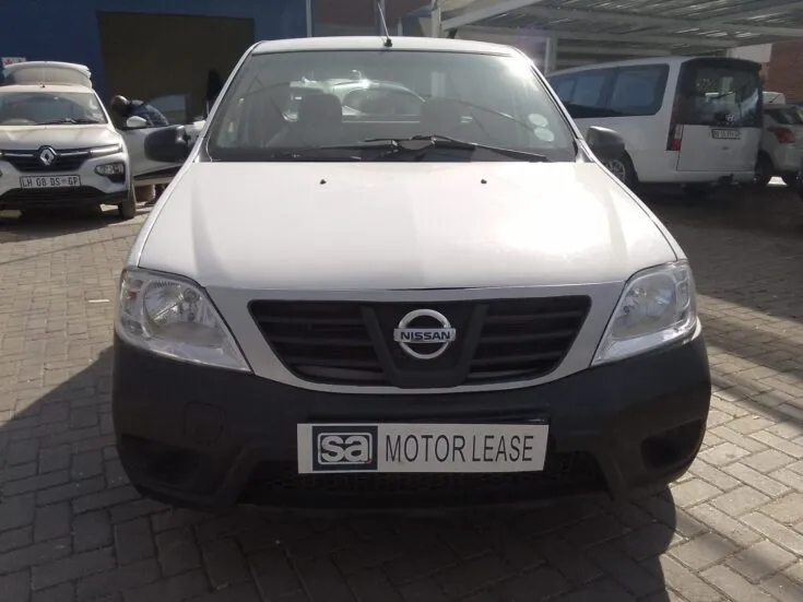 2023 Nissan Np200/1.6 STEALTH LIMITED EDITION – Front Photo