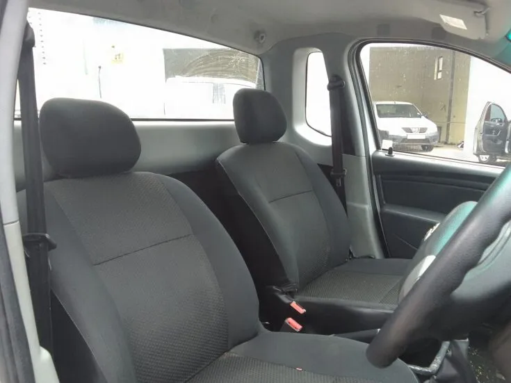 2023 Nissan Np200/1.6 STEALTH LIMITED EDITION – Front Seats