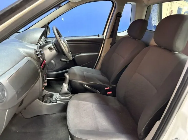 2023 Nissan Np200/1.6 STEALTH LIMITED EDITION – Front Seats