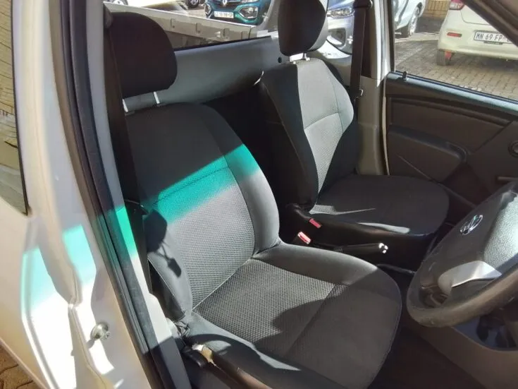 2023 Nissan Np200/1.6 STEALTH LIMITED EDITION – Front Seats
