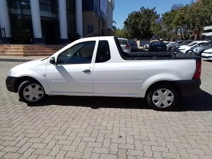 2023 Nissan Np200/1.6 STEALTH LIMITED EDITION – Left Side Photo