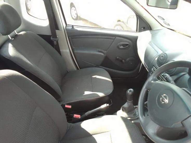 2023 Nissan Np200/1.6 STEALTH LIMITED EDITION – Rear Seats