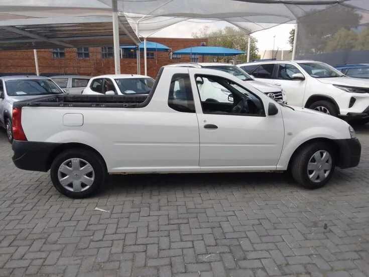 2023 Nissan Np200/1.6 STEALTH LIMITED EDITION – Right Side Photo