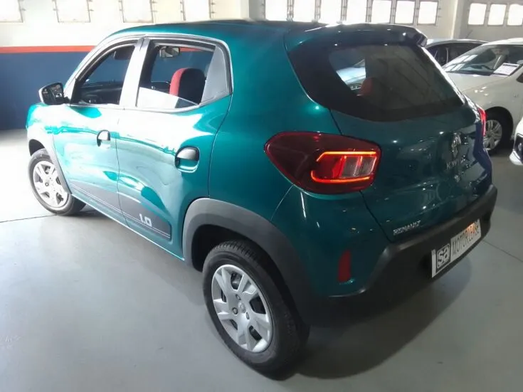 2023 Renault Kwid/1.0 DYNAMIQUE (ABS) – Back Feature Photo