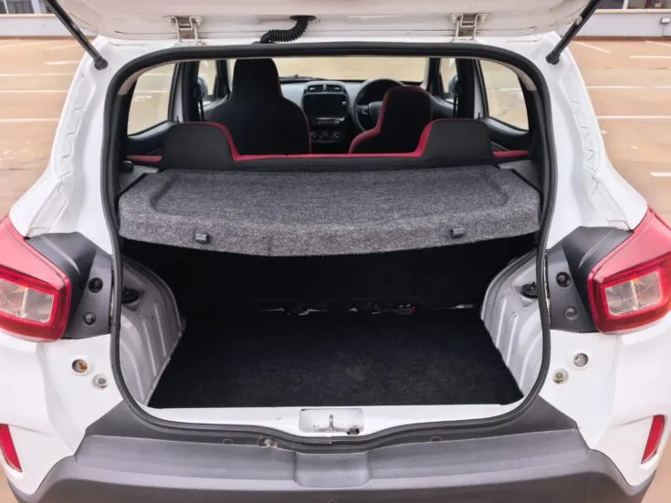 2023 Renault Kwid/1.0 DYNAMIQUE (ABS) – Boot / Loadbin