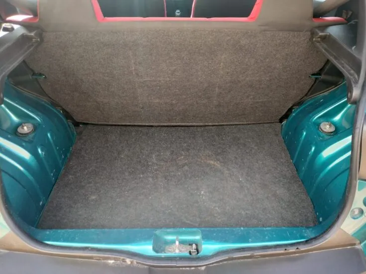 2023 Renault Kwid/1.0 DYNAMIQUE (ABS) – Boot / Loadbin