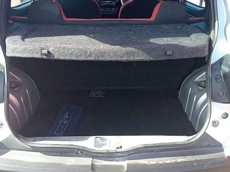 2023 Renault Kwid/1.0 DYNAMIQUE (ABS) – Boot / Loadbin