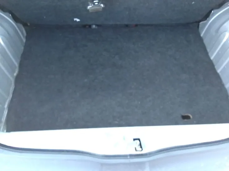 2023 Renault Kwid/1.0 DYNAMIQUE (ABS) – Boot / Loadbin