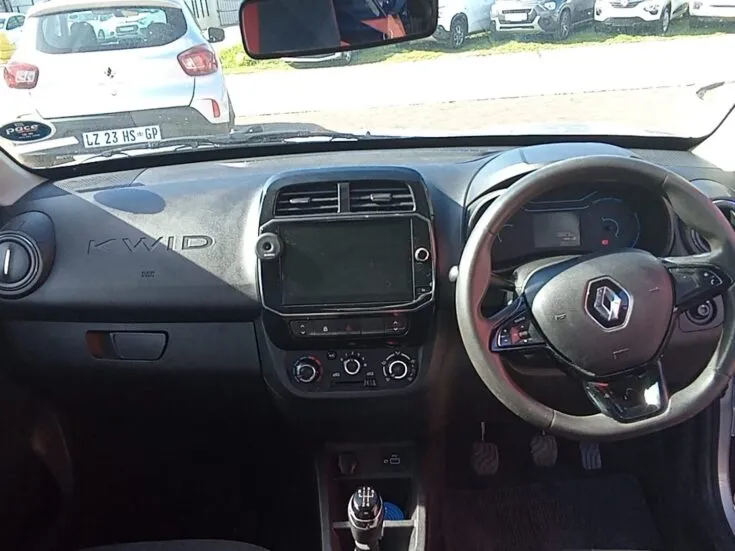 2023 Renault Kwid/1.0 DYNAMIQUE (ABS) – Dashboard
