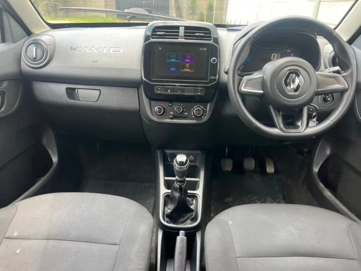 2023 Renault Kwid/1.0 DYNAMIQUE (ABS) – Dashboard