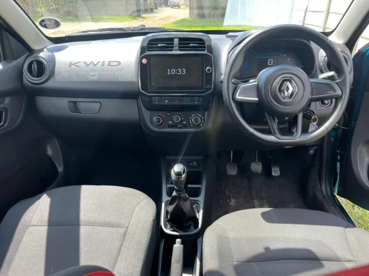 2023 Renault Kwid/1.0 DYNAMIQUE (ABS) – Interior