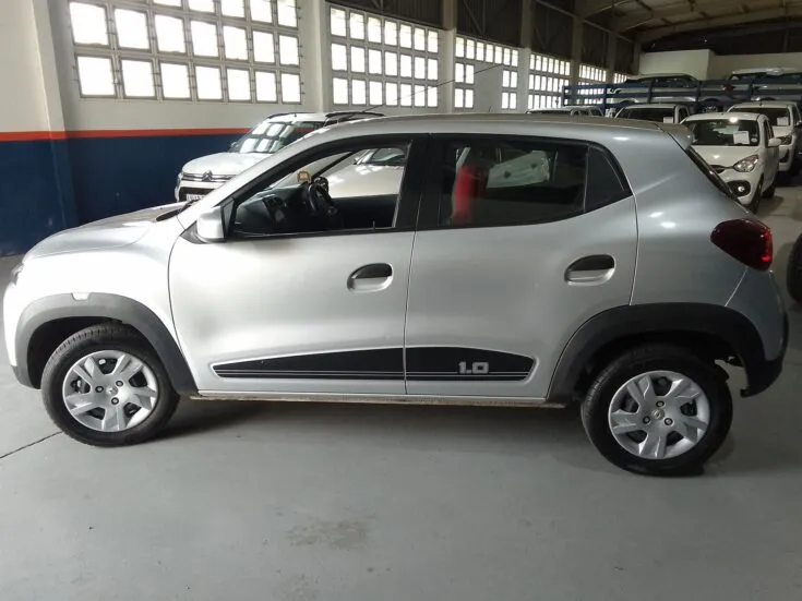 2023 Renault Kwid/1.0 DYNAMIQUE (ABS) – Left Side Photo