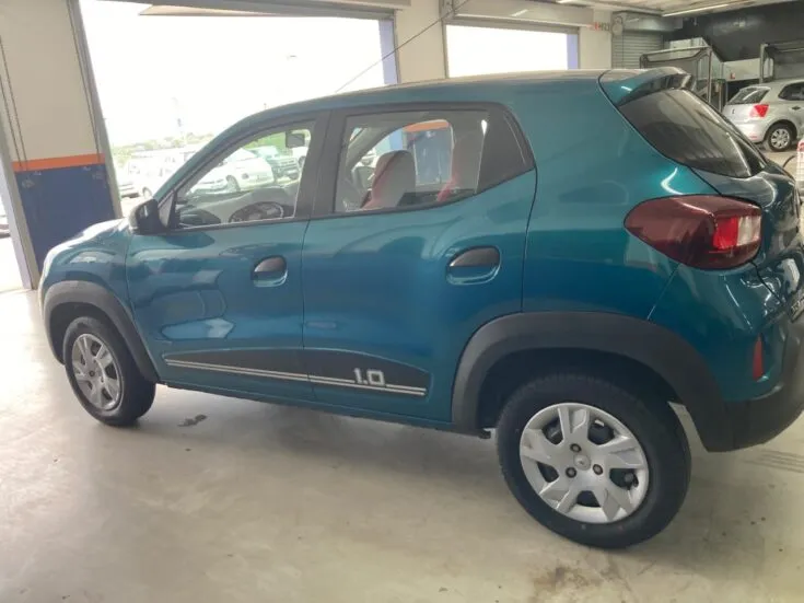 2023 Renault Kwid/1.0 DYNAMIQUE (ABS) – Left Side Photo