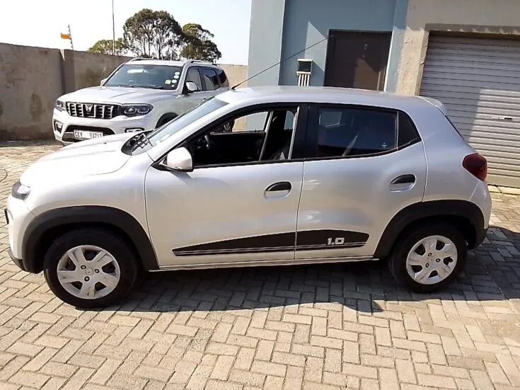 2023 Renault Kwid/1.0 DYNAMIQUE (ABS) – Left Side Photo