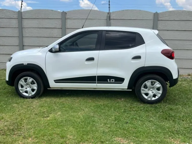 2023 Renault Kwid/1.0 DYNAMIQUE (ABS) – Left Side Photo