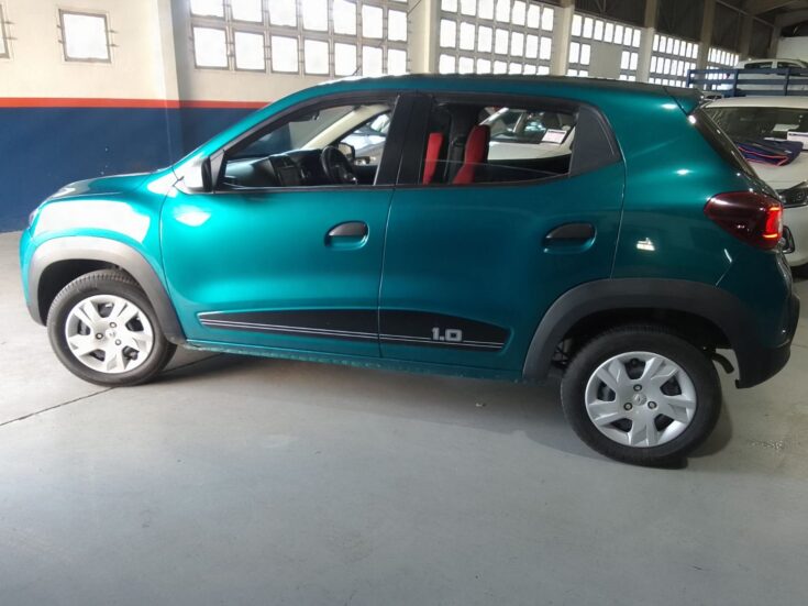 2023 Renault Kwid/1.0 DYNAMIQUE (ABS) – Left Side Photo
