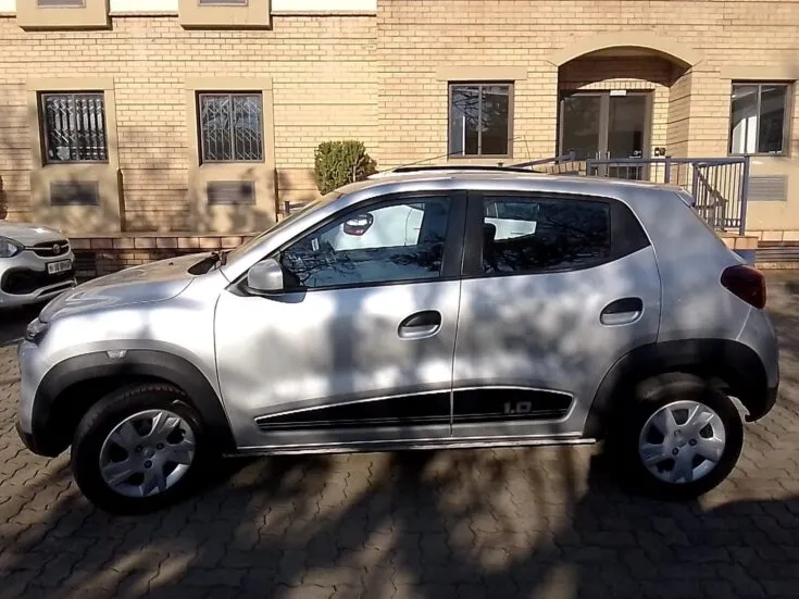 2023 Renault Kwid/1.0 DYNAMIQUE (ABS) – Left Side Photo