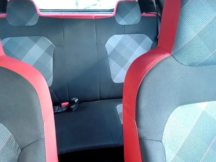 2023 Renault Kwid/1.0 DYNAMIQUE (ABS) – Rear Seats