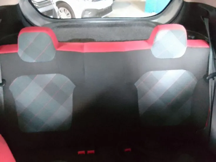 2023 Renault Kwid/1.0 DYNAMIQUE (ABS) – Rear Seats