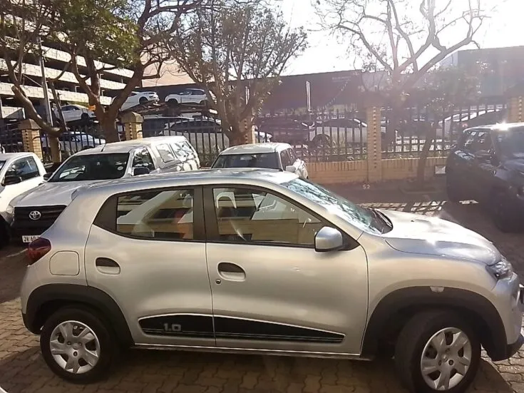 2023 Renault Kwid/1.0 DYNAMIQUE (ABS) – Right Side Photo