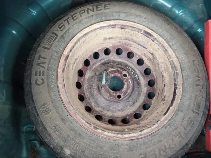 2023 Renault Kwid/1.0 DYNAMIQUE (ABS) – Spare Wheel