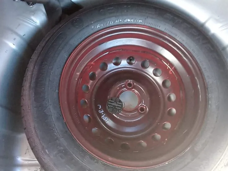 2023 Renault Kwid/1.0 DYNAMIQUE (ABS) – Spare Wheel