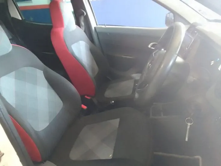 2023 RENAULT KWID DYNAMIQUE MANUAL – Front Seats